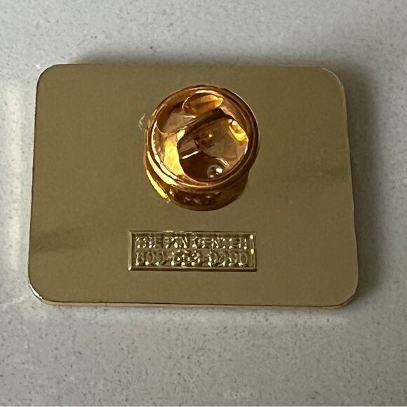 Napa Valley Wine Train Legacy Art Deco Scenic Travel Souvenir Pin - Picture 2 of 4